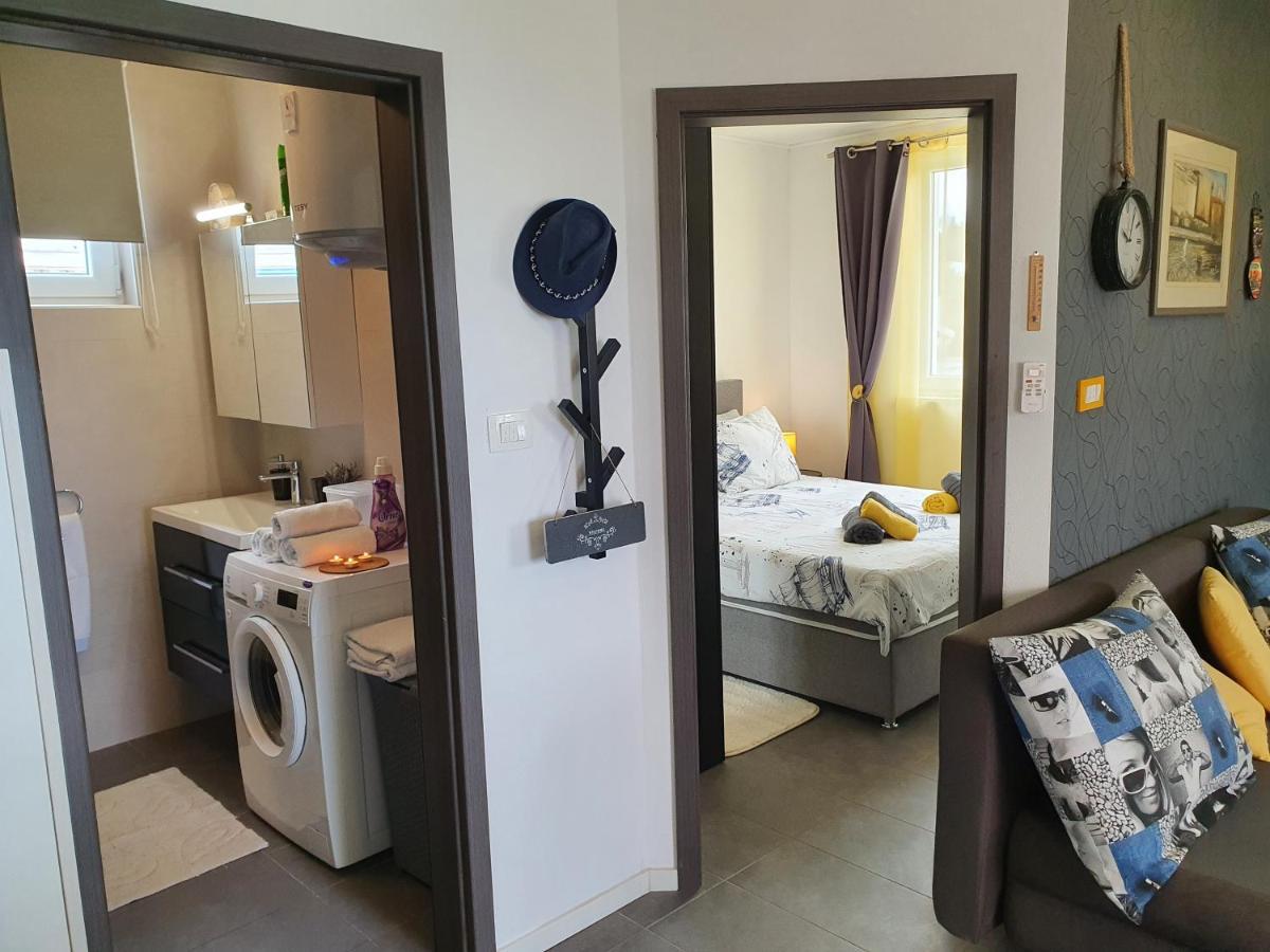 Apartment Pikulo โนวาลยา ภายนอก รูปภาพ