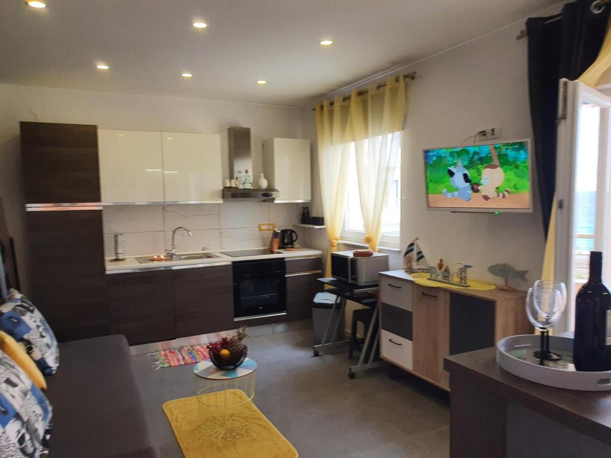 Apartment Pikulo โนวาลยา ภายนอก รูปภาพ